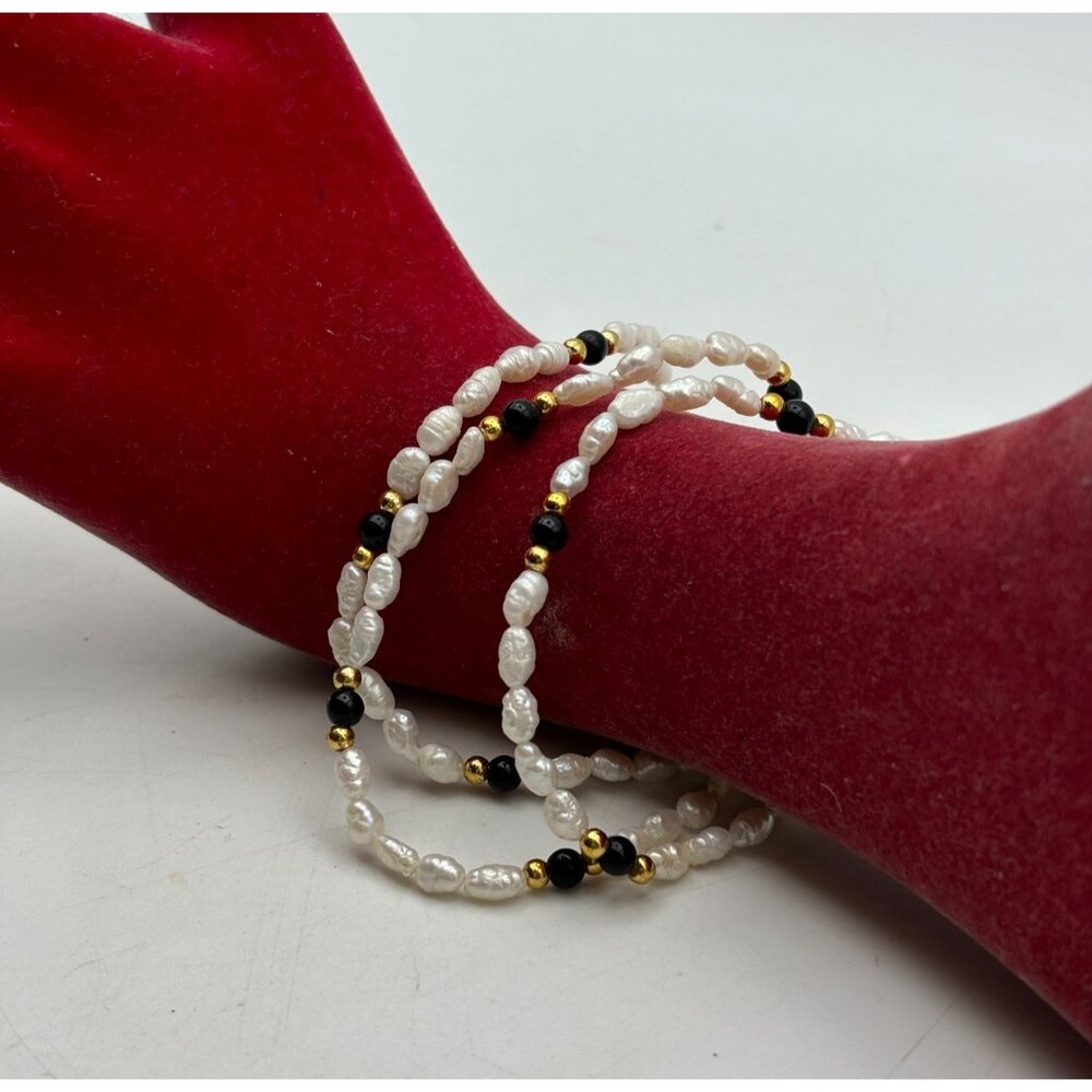 Freshwater Cultured Rice Pearl-Onyx Triple Strand Vintage Bracelet 7"
